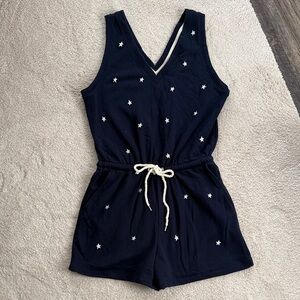 Like New! Lou & Grey Navy Star-Patterned Romper- Size Small
